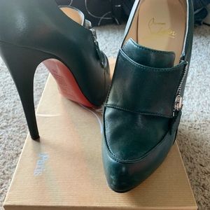 Green leather Christian Louboutin booties
